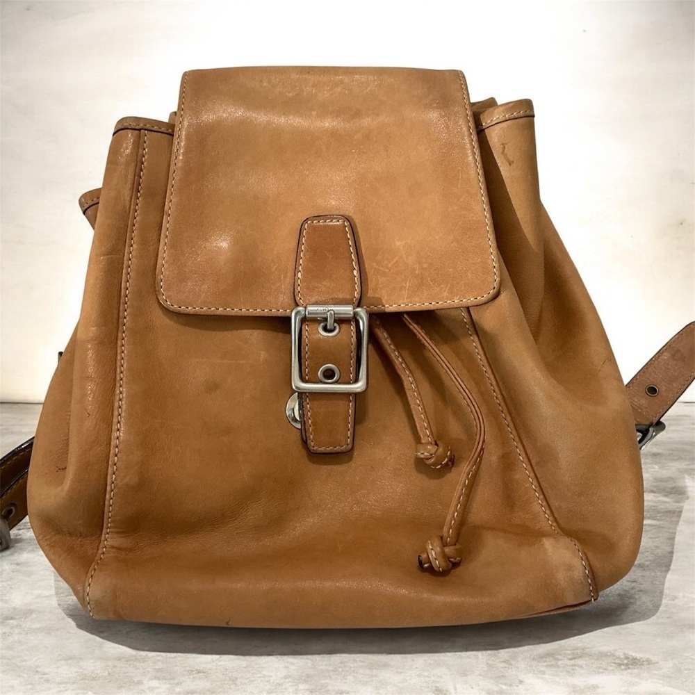 COACH VINTAGE LEATHER  BACK PACK CLEAN 9569